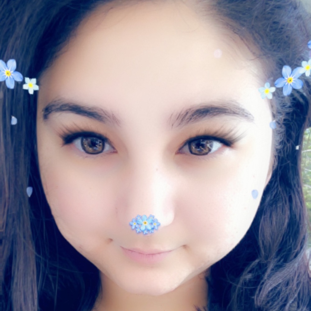Meet your Posher, Ivette